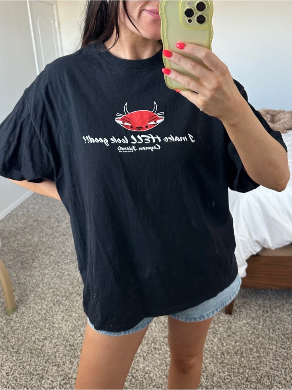 Y2K Cayman Islands tee